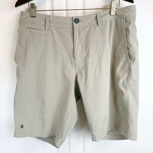 Linksoul Boardwalker Golf Shorts Tan Beige Size 35 LS6511 Stretch Repreve Men's